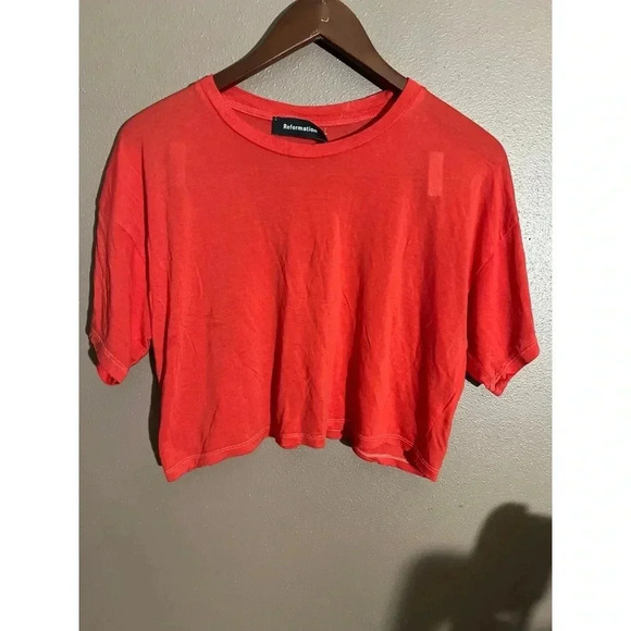 Women's Red Crop Top - Picture 1 of 3